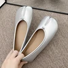 Women's Red Flat Shoes High Quality Fiber Leather Comfortable Flat Shoes Split Toe Slippers Soft Bottom Home Shoes 2