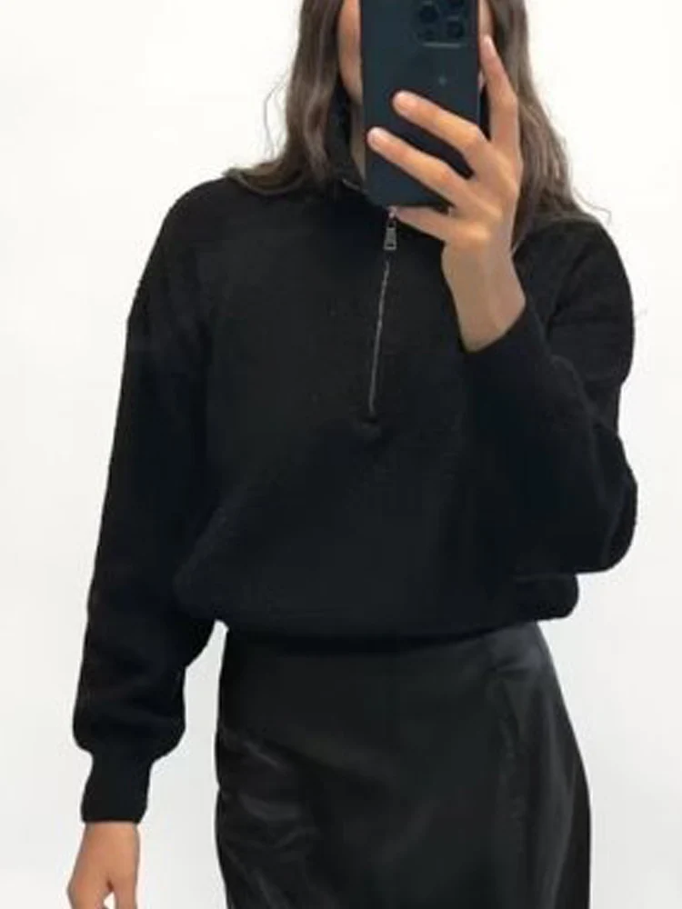 

2023 Women Autumn Winter Pullover Sweaters Vintage Solid Zipper Knitting Turn-down Collar Female Elegant Street Sweater Clothing