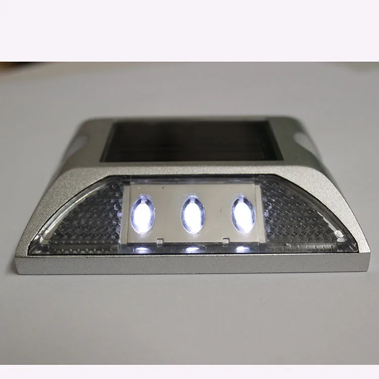 Outdoor Solar Powered Raised Road Stud Flash/Constant On Type Maker Pathway Deck Dock LED Steady Light