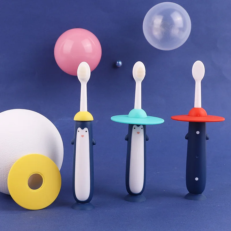 

1-5Y Cute Cartoon Penguin Child Toothbrush Kids Ultra Soft Toothbrush Boys Gilrs Theeth Cleaner Baby Toothbrushes Baby Health