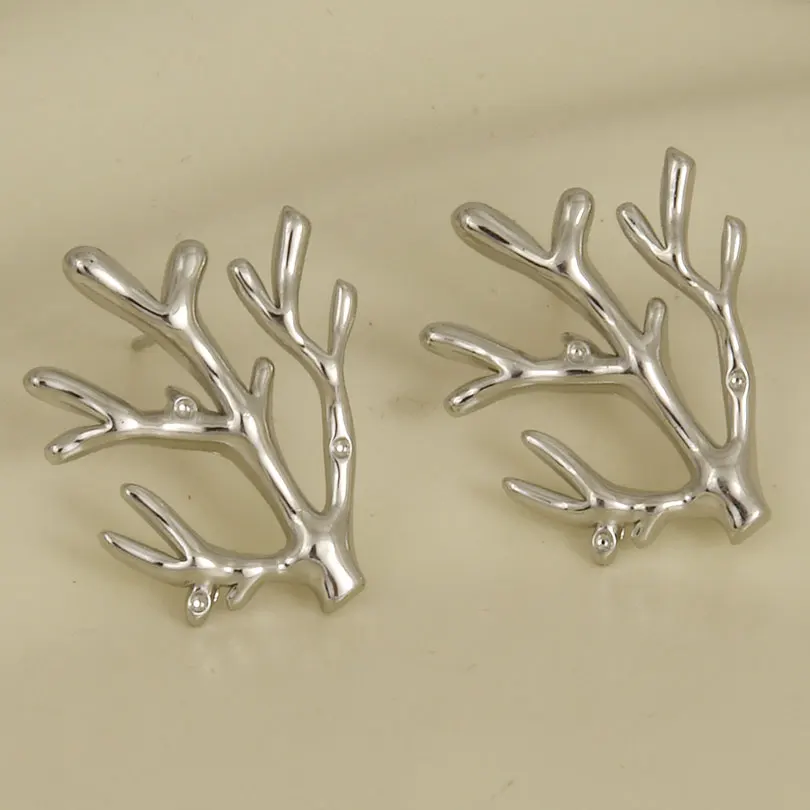 4pcs Brief Fashion Ocean Animal Earring Stainless Steel For Women Men Accessories Starfish Conch Silver Color No Fading Earrings 5