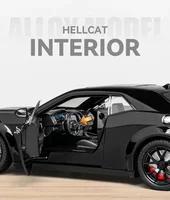Simualtion 1:24 Dodge Challenger Hellcat Redeye Alloy Car Model Sound and Light Children Toy Birthday Gift Miniature Voiture 2