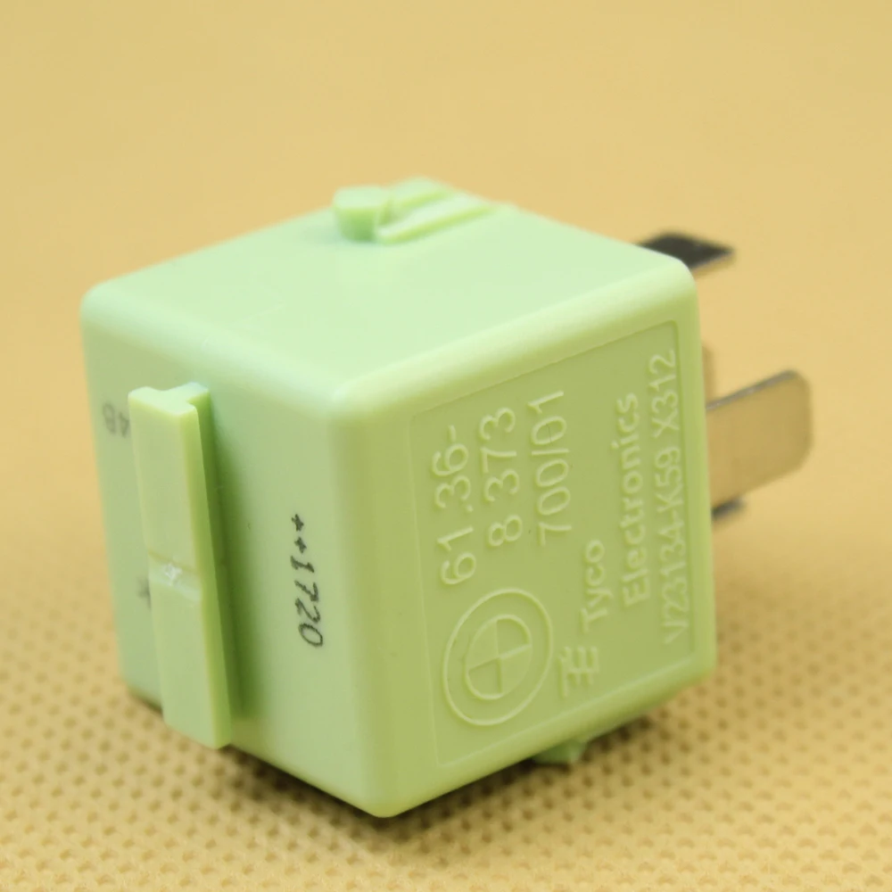 Fuel Pump Multi Purpose Relay Fuse 61368373700 12631735424 For BMW 