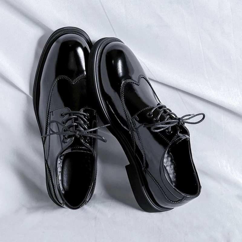 Autumn Trending Classic Men Dress Shoes for Men Oxfords Patent Leather Shoes Lace Up Formal Black Leather Wedding Party