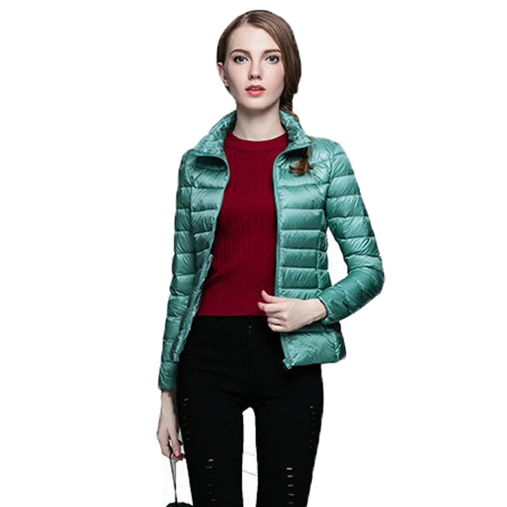 Women's Casual Down Coat 2023 Autumn Winter Ultralight Thin Stand Collar 90% White Duck Down Jacket Warm Portable Puffer Coats