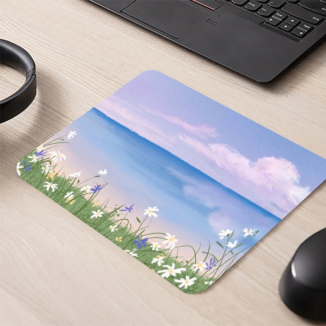 

Cute Kawaii Mouse Pad Pc Gamer Anti-slip Mousepad Small Locking Edge Mouse Mat Gaming Speed Keyboard Pads Office Rubber Desk Mat