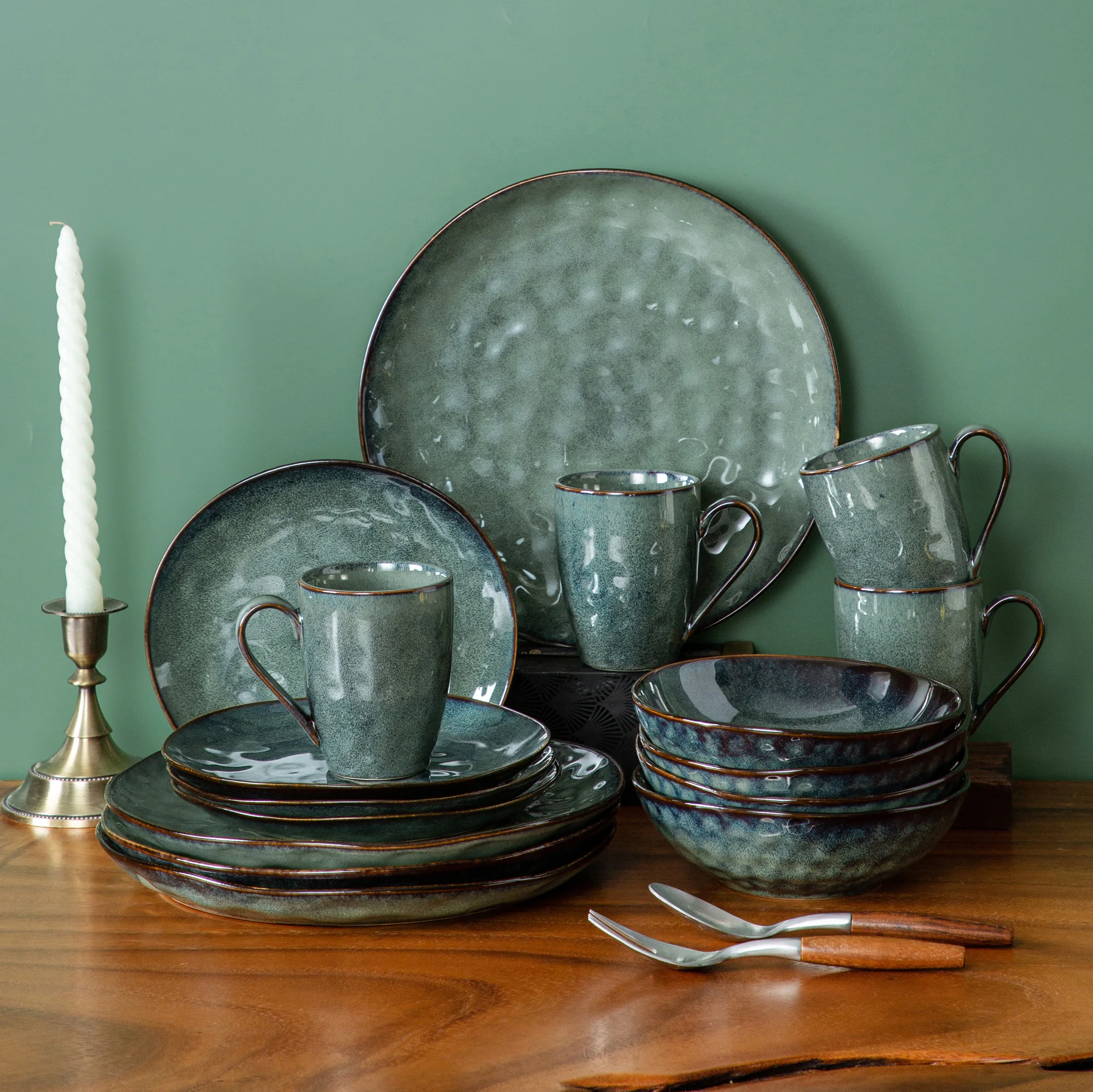 VANCASSO 16/32/48-Piece Starry Green Dinner Set,Kiln Change Glaze Tableware  Dinner Set with Dinner Plate,Dessert Plate,Bowl,Mug