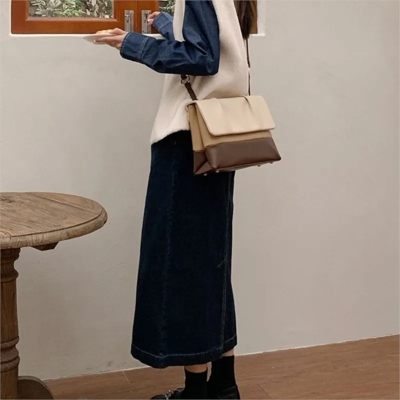 Retro Colorblock Tote Bag Women Wrinkled Leather Patchwork Large Capacity Shoulder Bag Ladies Premium Commute Crossbody Bag 2025