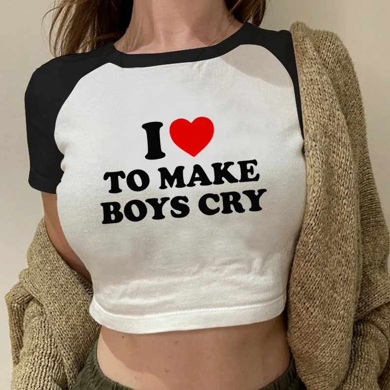

Футболка с надписью «I Love To Make Boys Cry»