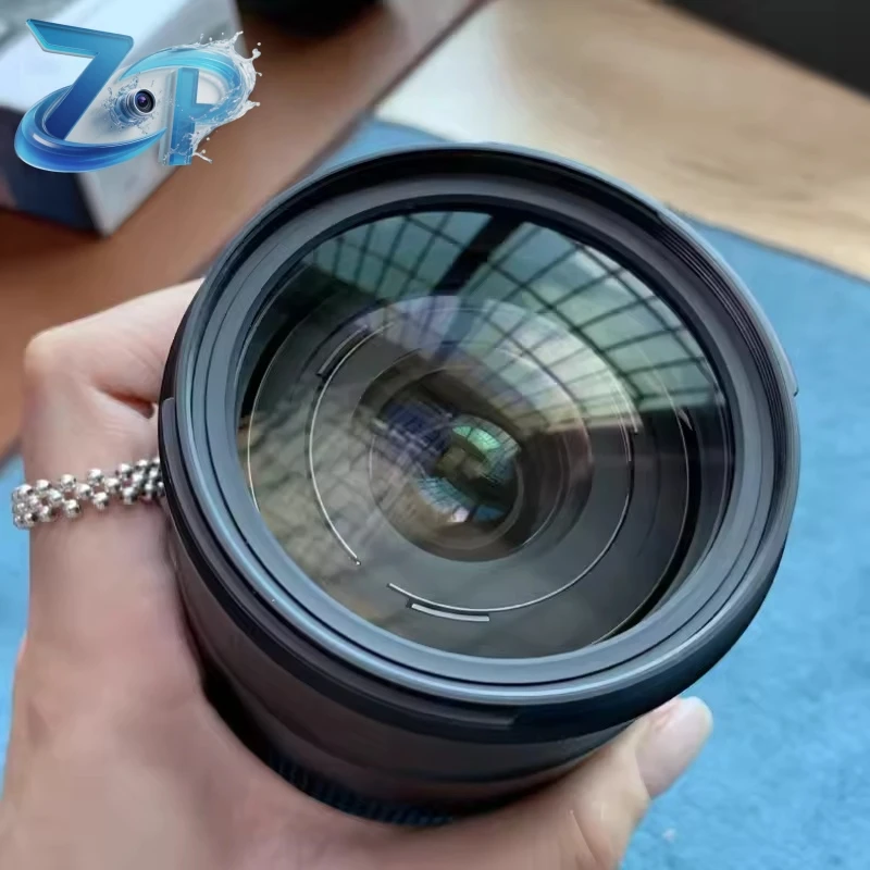 95% 새것 같은 APS-C 망원 줌 렌즈 탐론 18-400mm f/3.5-6.3 Di II VC HLD (B028) 캐논 및 니콘 DSLR 카메라용