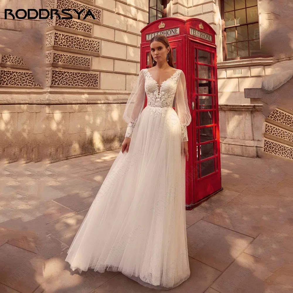 Рисунок 5 - Свадебное платье Roddrsya с длинными рукавами