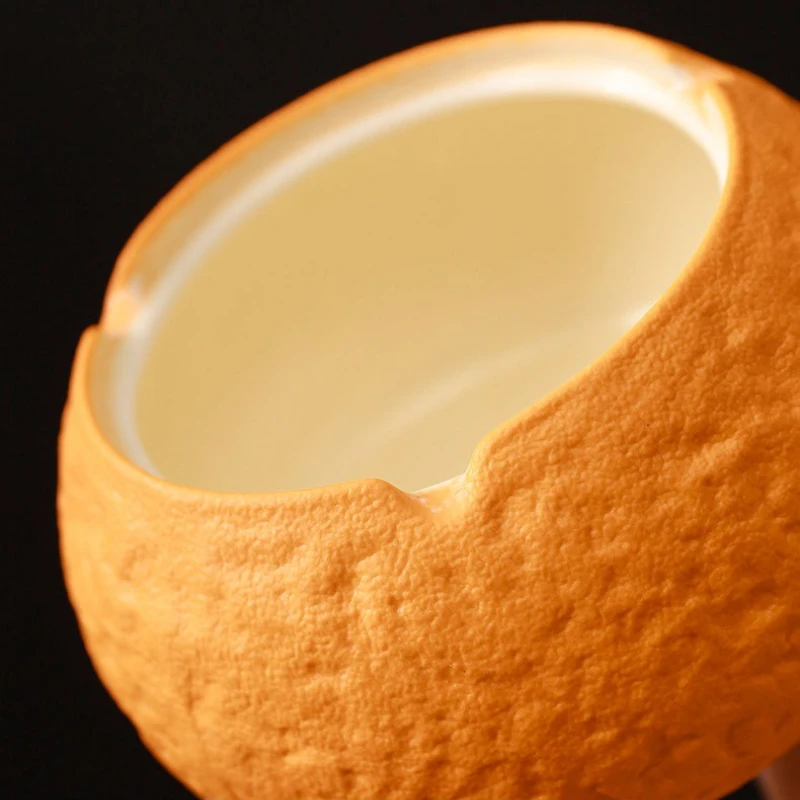 Ceramic Orange Ashtray with Cover for Household Tea Table
