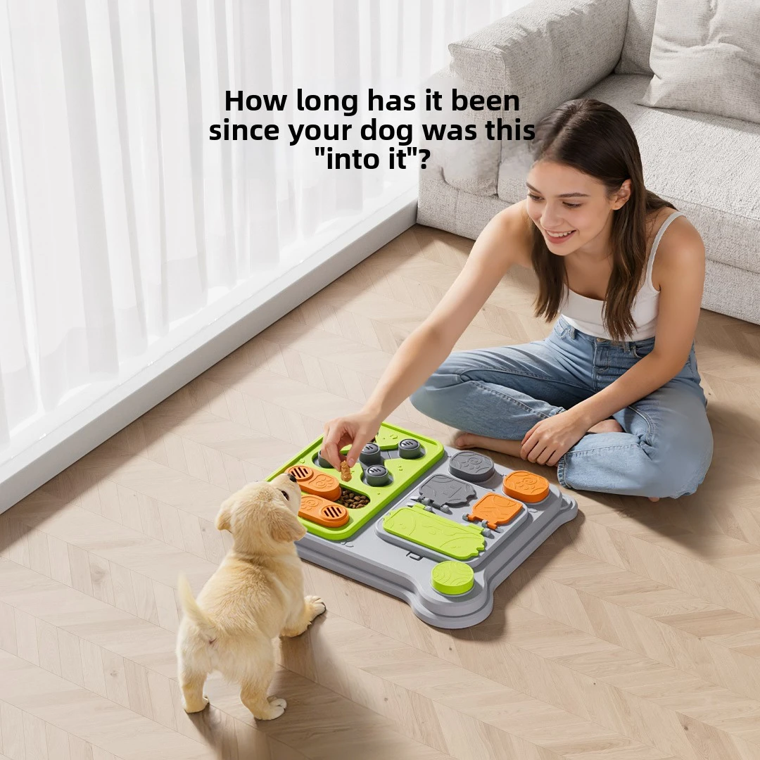 Interactive Dog Puzzle Feeder and Treat Dispenser Toy