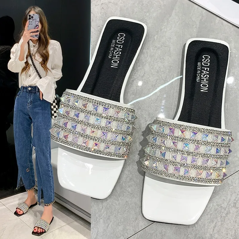 Summer Design Sweet Rhinestone Women Slippers Ladies Rivets Casual