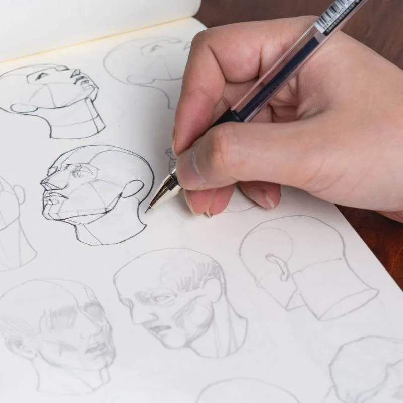 Libro di tracciatura 1+2: Guida all'uso dei libri tutorial di disegno, anatomia umana, arte creativa a linee, pratica di figure, schizzi rapidi e drappeggio. - immagine 3