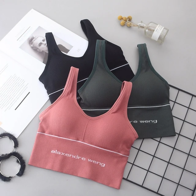 Womens Beautiful Back Underwear Seamless No Steel Ring Bra Big Breasts Show  Small Thin Sports Bra Low Support, Pink, Medium : : Clothing,  Shoes & Accessories