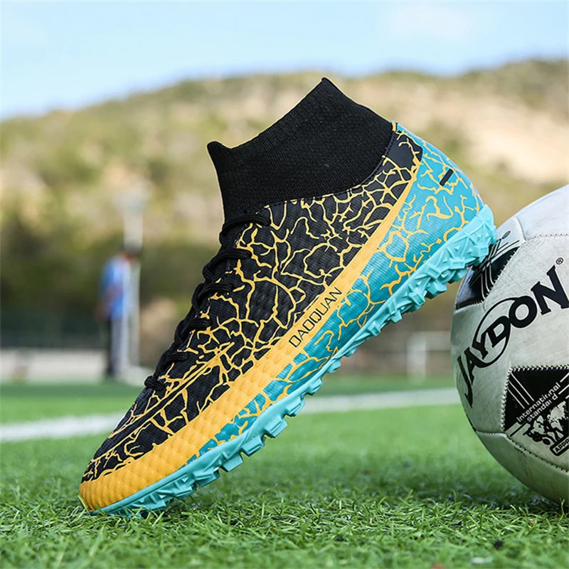 

High Ankle Men Soccer Shoes TF/FG Football Boots Outdoor Football Shoes Men Futsal Soccer Cleats Training Sneaker Chuteira Campo