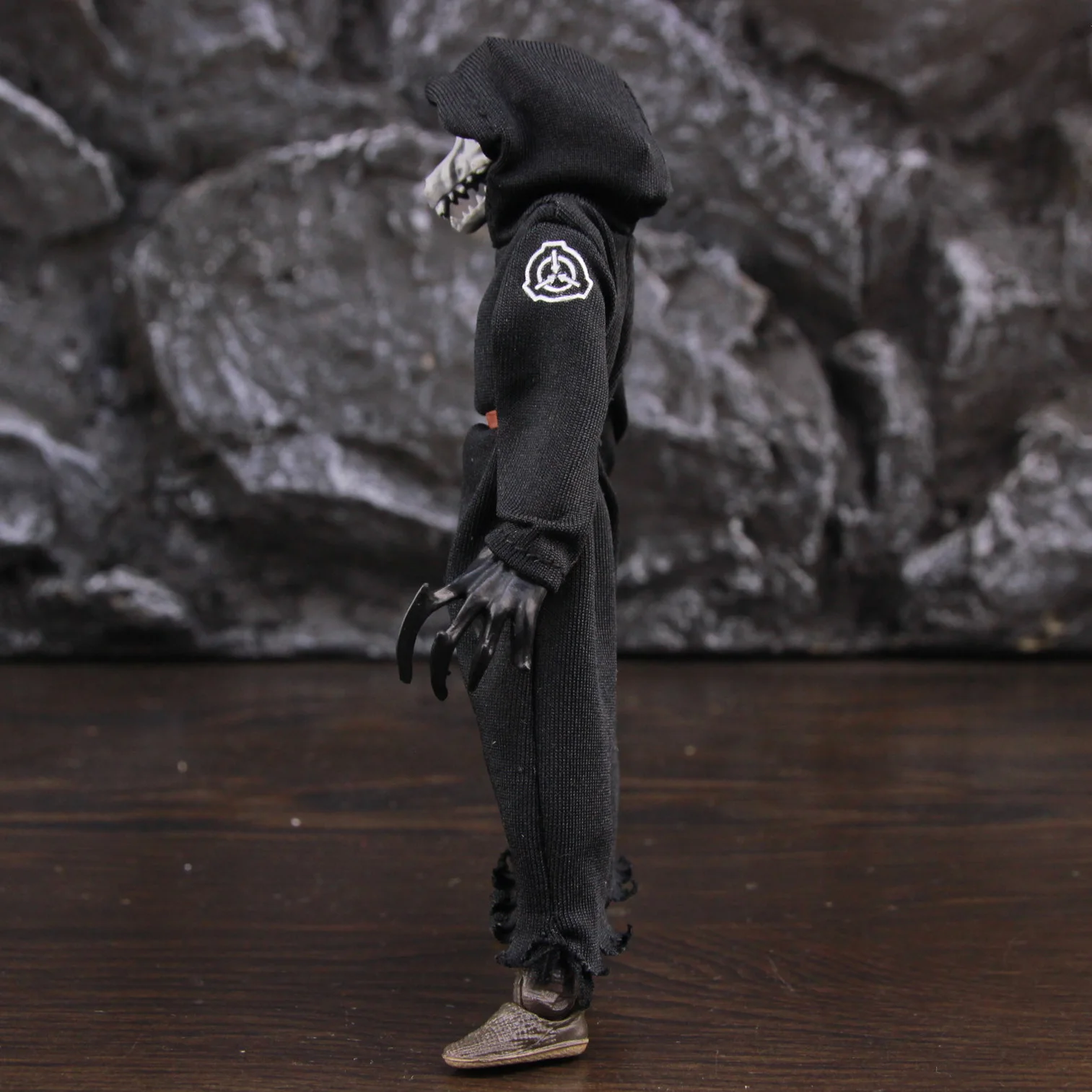 Scp-1471 Malo Ver 1.0.0 6 Action Figure 15cm Scp Foundation Euclid Site-45  1471 Horror Anime Toys Doll Model - Action Figures - AliExpress