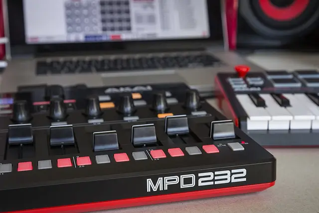 Akai Professional mpd232 | ソフトウェアダウンロード