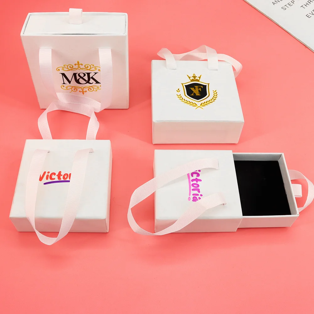 Personalized Logo Handbag Paper Drawer Jewelry Box Rings Bracelet Necklace Candy Wedding Favor Givesaway Custom Packing Gift 4 Sf340e10f7d9f4e9c91499232a47d86e7h