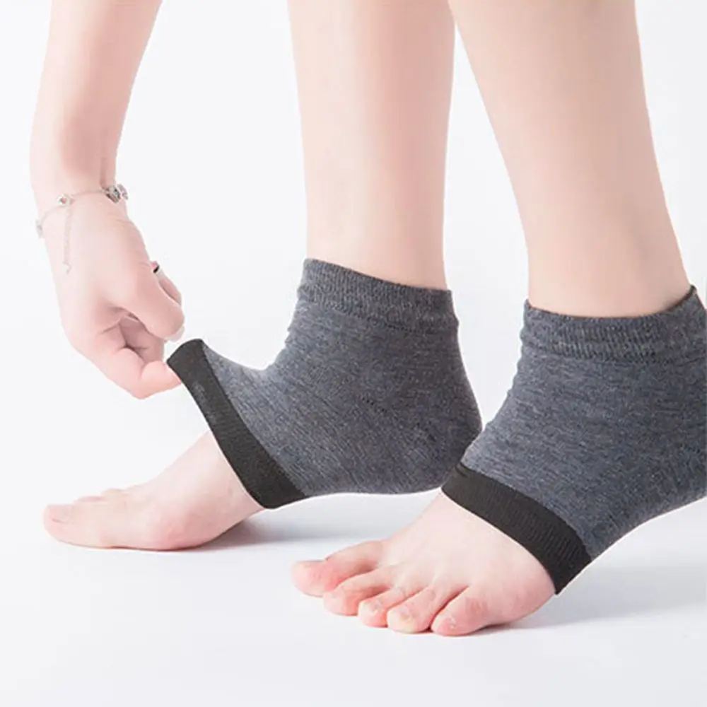 

Dead Skin Removal Sock Cotton Moisturing Spa Gel Socks Gel Heel Socks Foot Care Tool Silicone Insole Gel Sock Feet Protector