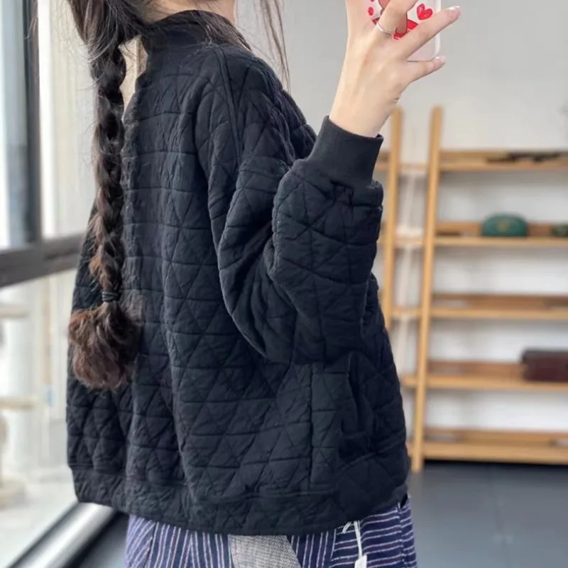 Рисунок 5 - Женский кардиган на пуговицах