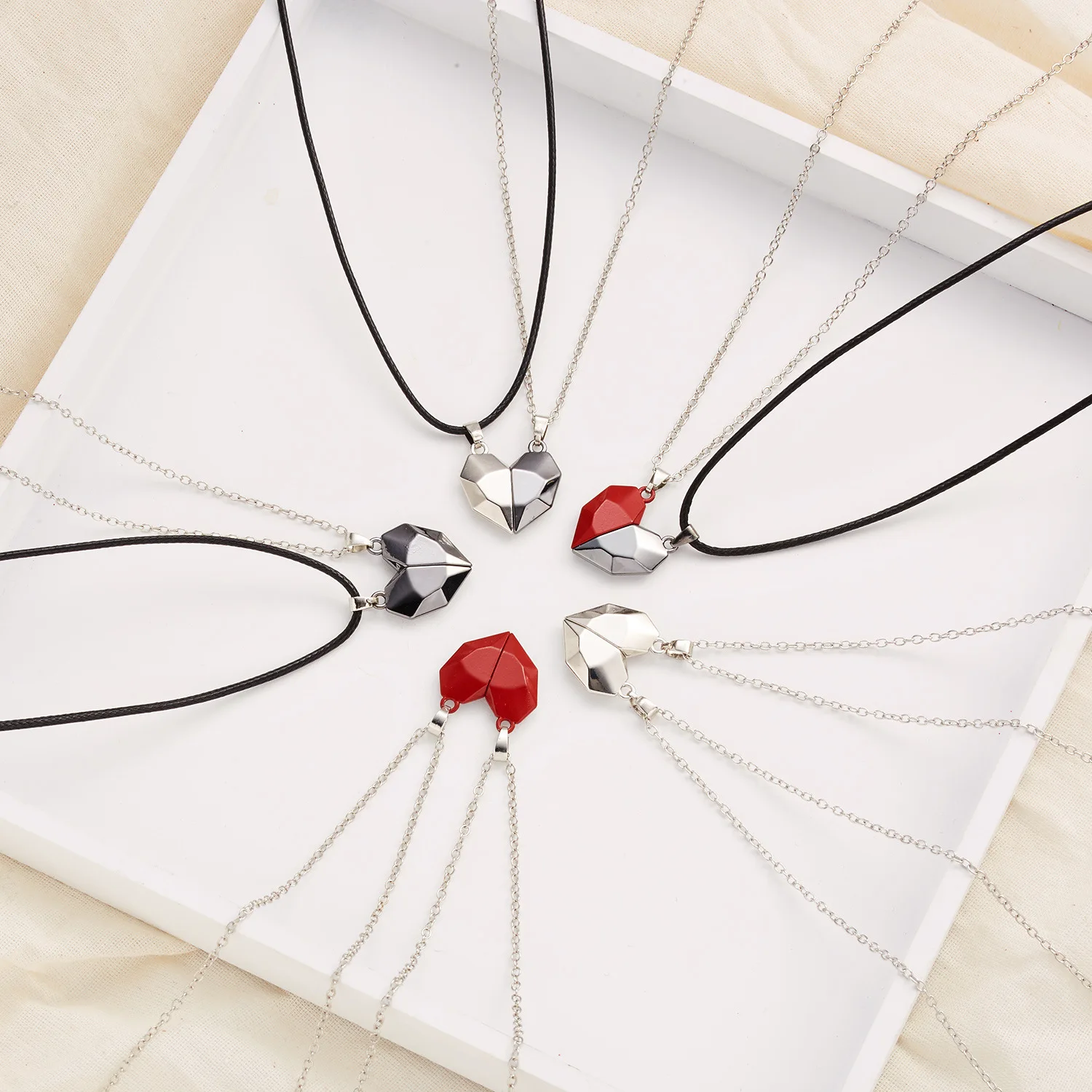 50 Pairs Heart Spray Painted Alloy Magnetic Clasps Random Mix Color Connector Charms for Valentine's Day Gift DIY Jewelry Making