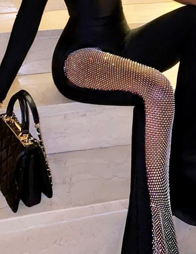 Рисунок 3 - Женский комбинезон