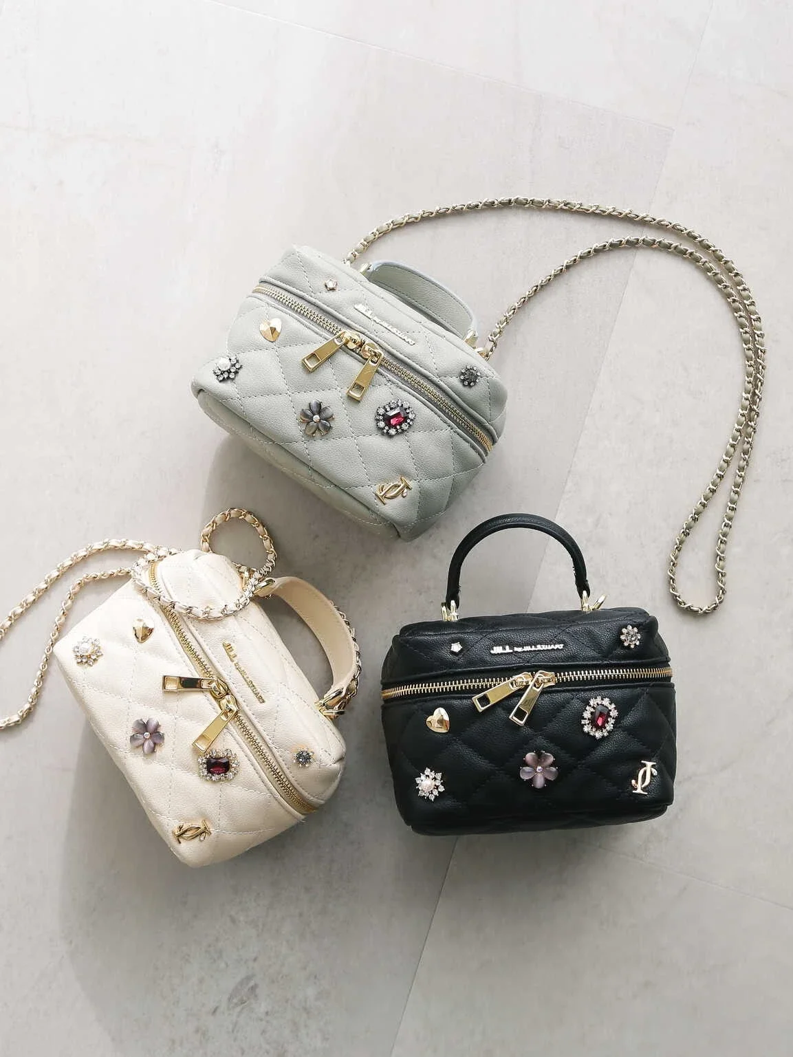 国内で当店のみ Uustudio - Crystal Chain Crossbody Mini Bag 国内で当店のみ Uustudio - Crystal Chain Crossbody Mini Bag