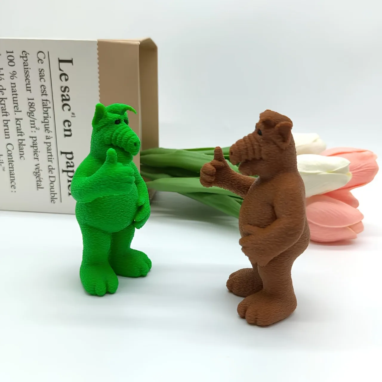 3D Printed Belly Alien Decoration, Alien Alf Decoration Ornament, Like and Thumbs Up Alien Decoration, Funny Home Decoration