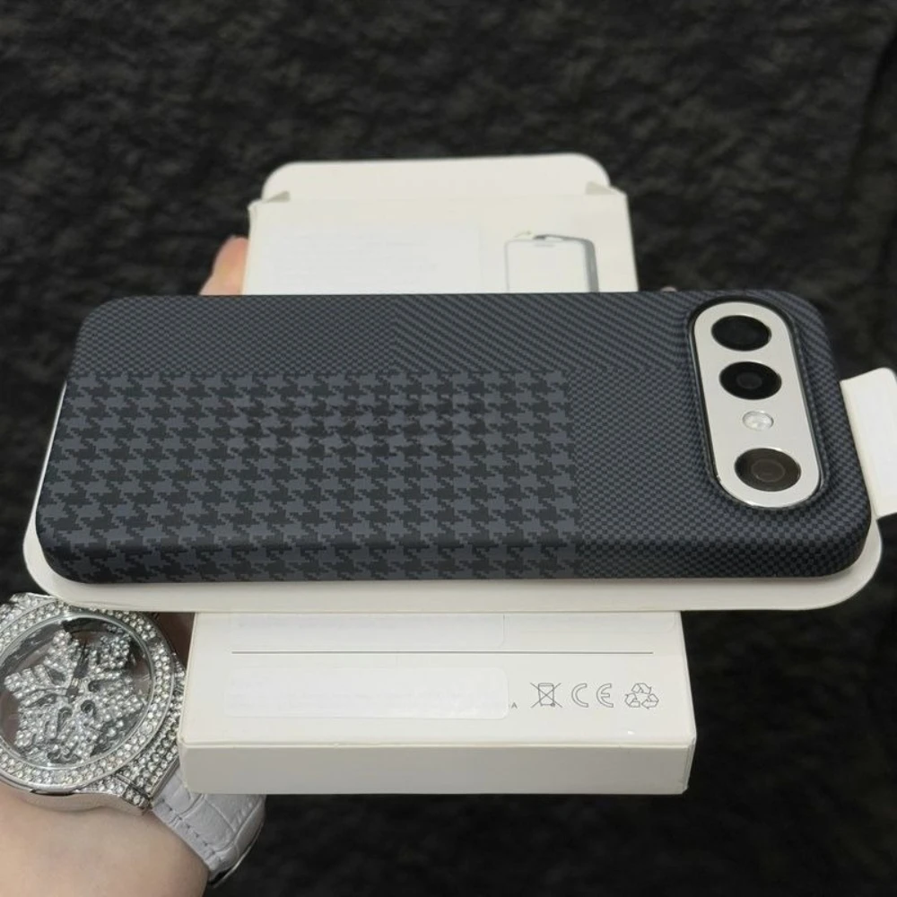 Luxury Matte Carbon Fiber Texture Anti-Fall Phone Case, Non-Slip Protective Shell