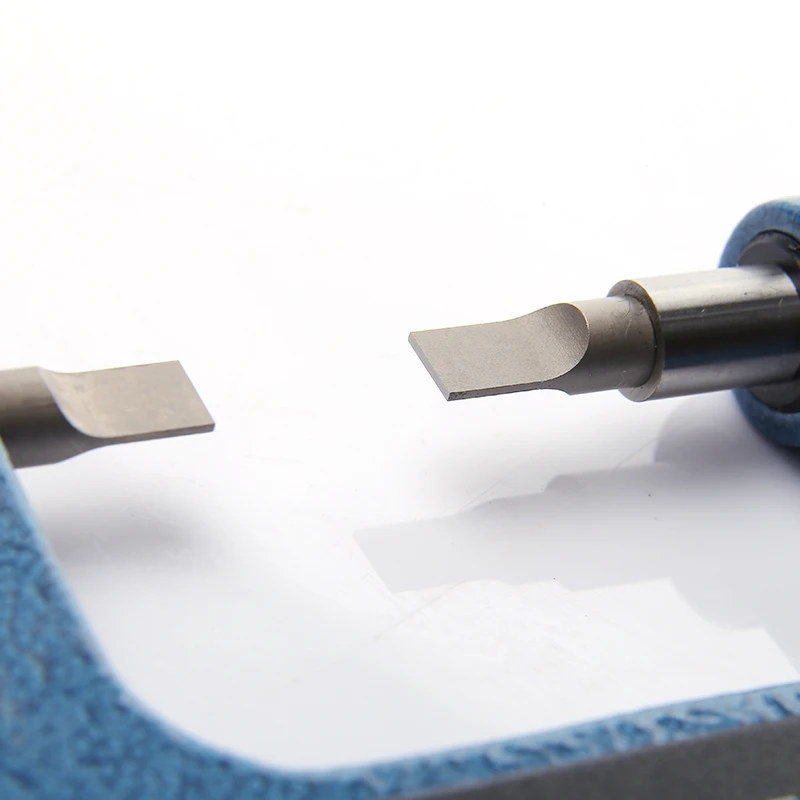 얇은 평평한 팁 마이크로미터 두께 0.4mm 외경 갭 그루브 소형 평평한 프로브 ..