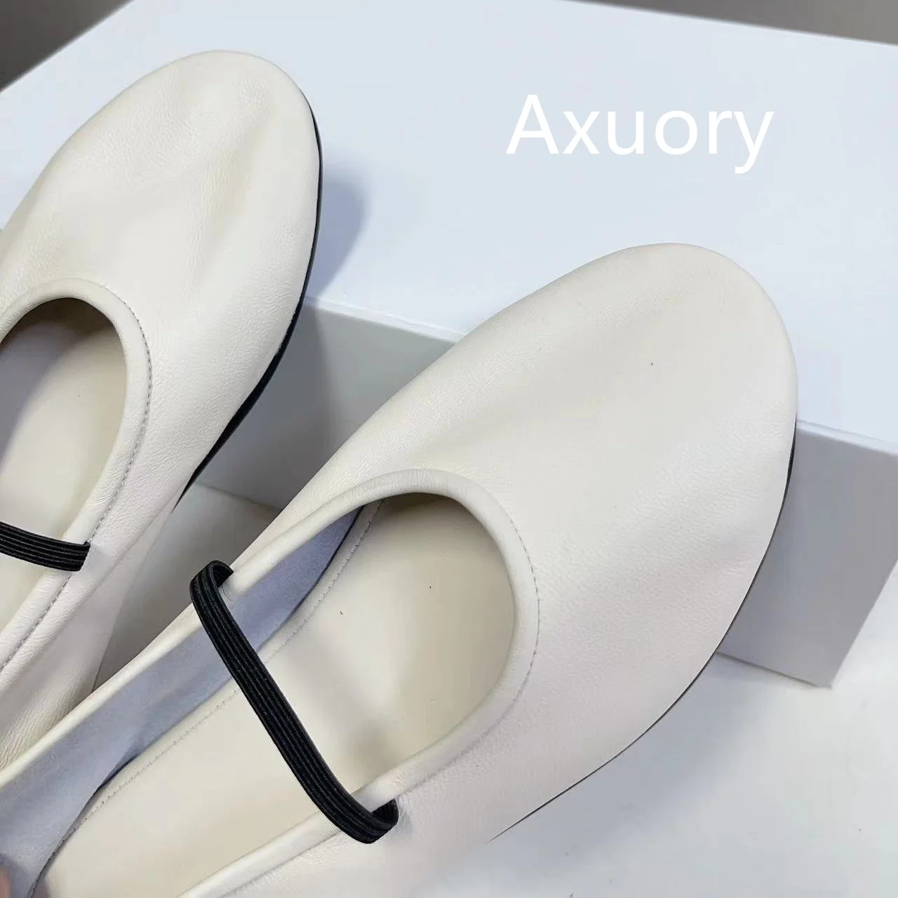 2023 Women's Flat Shoes Round toe Solid Color Genuine Leather Casual Shoes Fashion Slip on Flat Boat Shoes