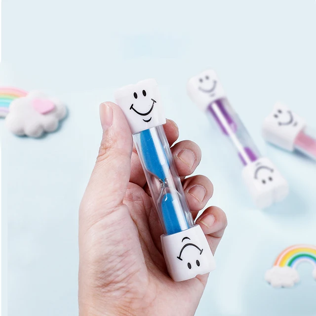 Smiling Face Tooth Brushing Hourglass: Encourage Healthy Dental Habits in Children!