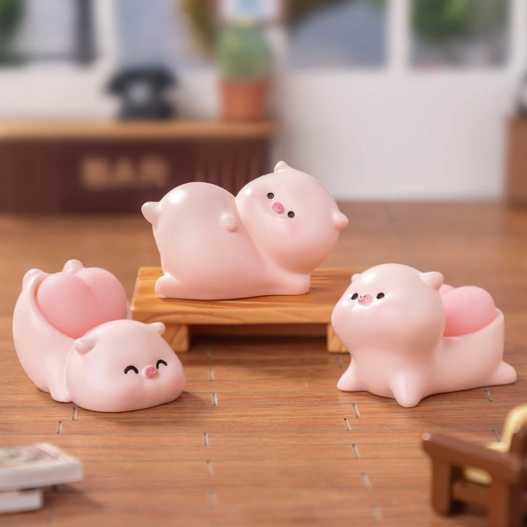Cute Figurines with soft elastic buttocks Cartoon Pig Animal Doll Toy Model Statue Figurine Ornament Miniatures