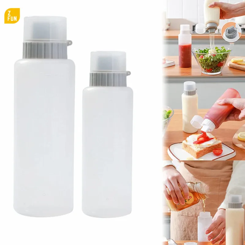 FiveHolePlasticClearCondimentSqueezeBottleswithLidDispenser