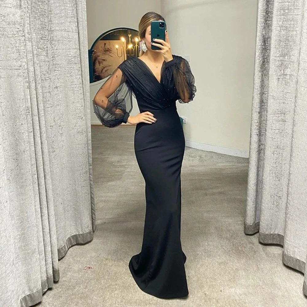 

Fashion Black V-Neck Mermaid Evening Party Gowns Vestidos De Festa Sparkly Beading Solf Satin Long Sleeves Prom Dress HOT