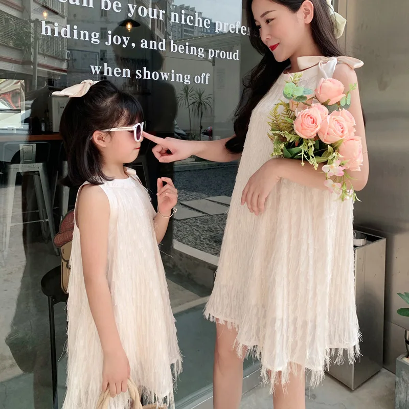 

Off The Shoulder Sleeveless Neck Hanging Dress For Women'S Summer New High-End Tassel Design Vest Short Skirt