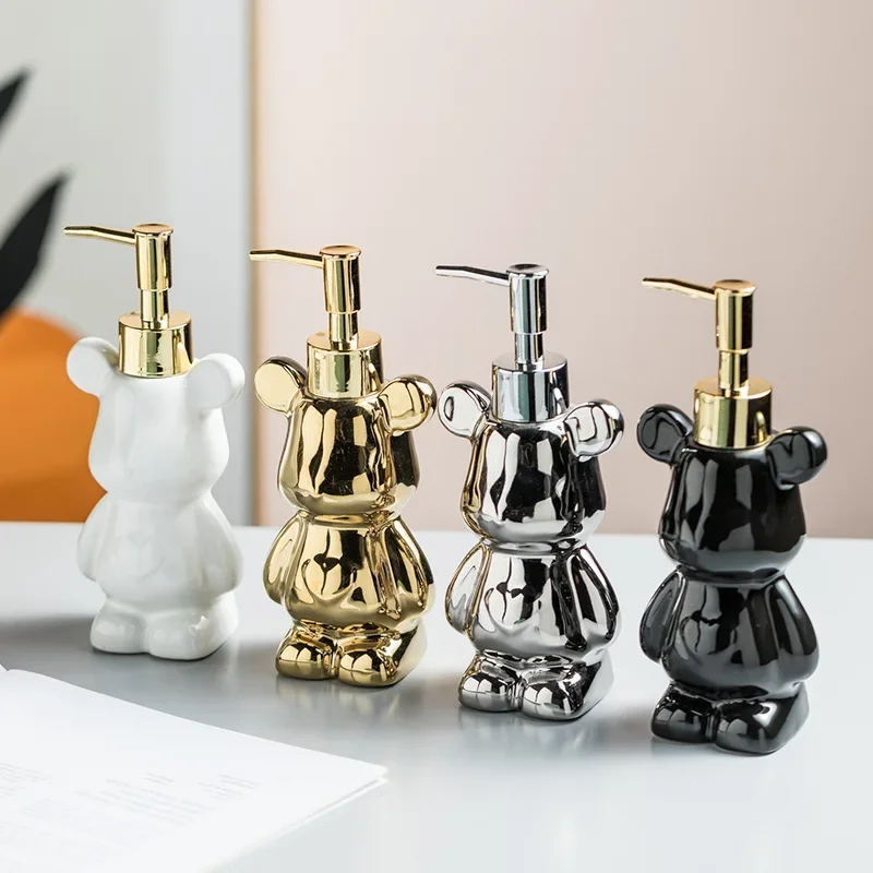 Creative Electroplating Bear Ceramic Emulsion Bottle Soap Bottle Shampoo Distributor Home Bathroom Decoration Ornaments 200ML soap dispenser