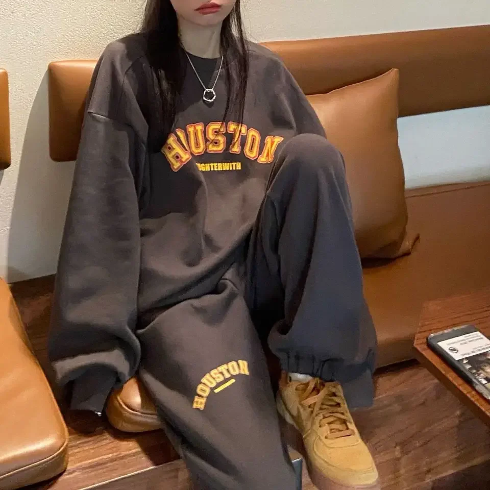 بدلة رياضية عصرية غير رسمية للنساء فضفاضة تناسب البلوز بنطلون 2 قطعة مجموعة جديدة لربيع وخريف 2024