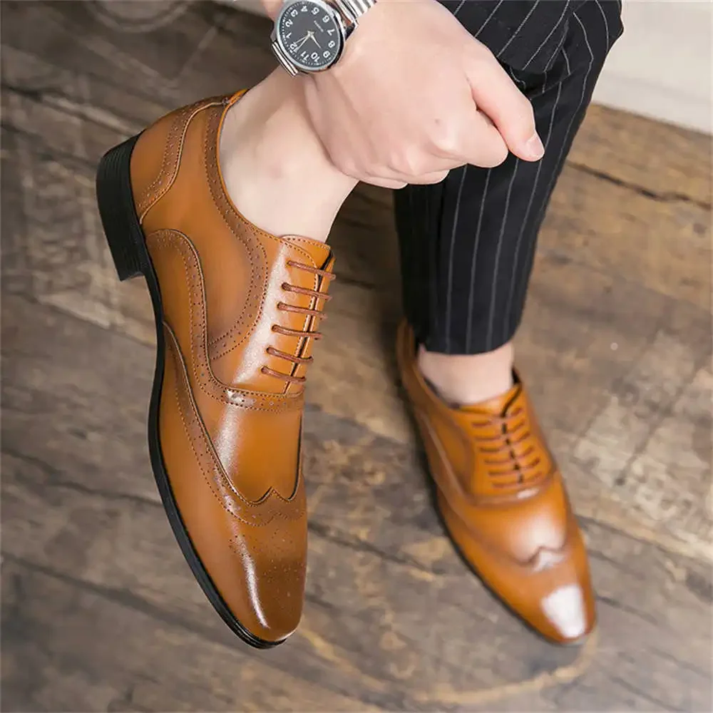 Con Cravatte Flatform Mens Dress Sneakers Sneakers Per Scarpe Da Sposa Brown Tennis Sport Boti Acquista Celebrità Trend Visitatori