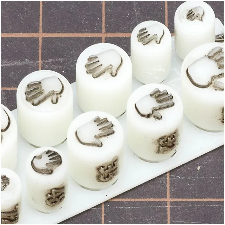 LIANG-0404 Handprint Making of Scene Accessories Tools 1/72 1/35 1/32 1/24 Send the handle