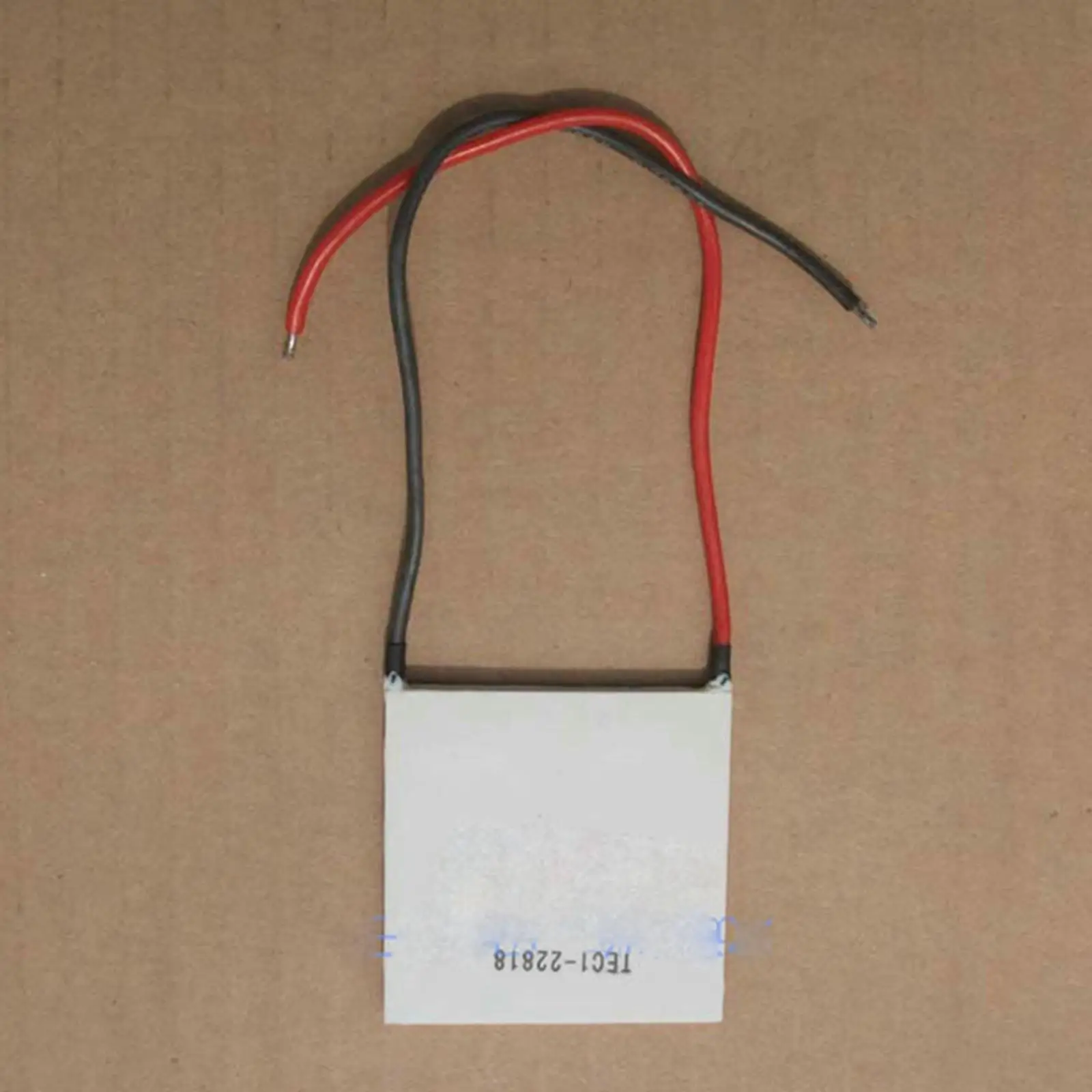 50x50x4.0mm 18A 15V 289W TEC1-22818 Thermoelectric Cooler Peltier Heatsink
