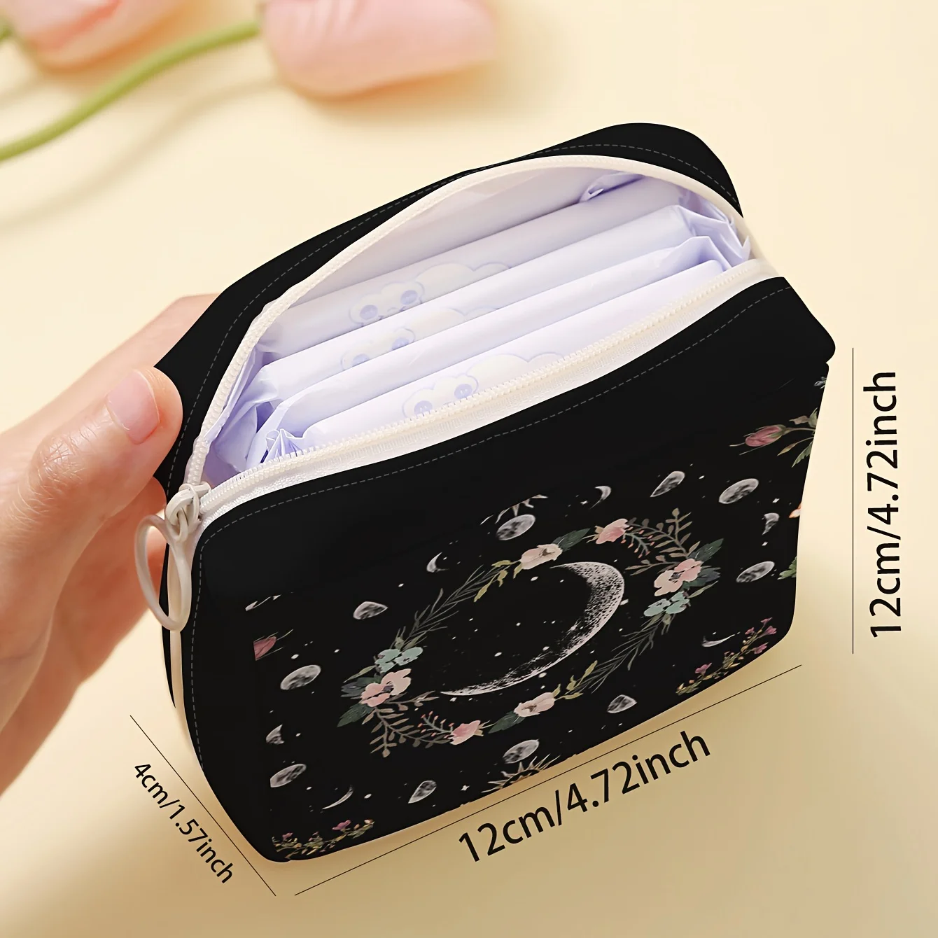 1 pc Moon pattern printed sanitary napkin storage bag, women's lightweight tissue bag, sanitary tissue bag