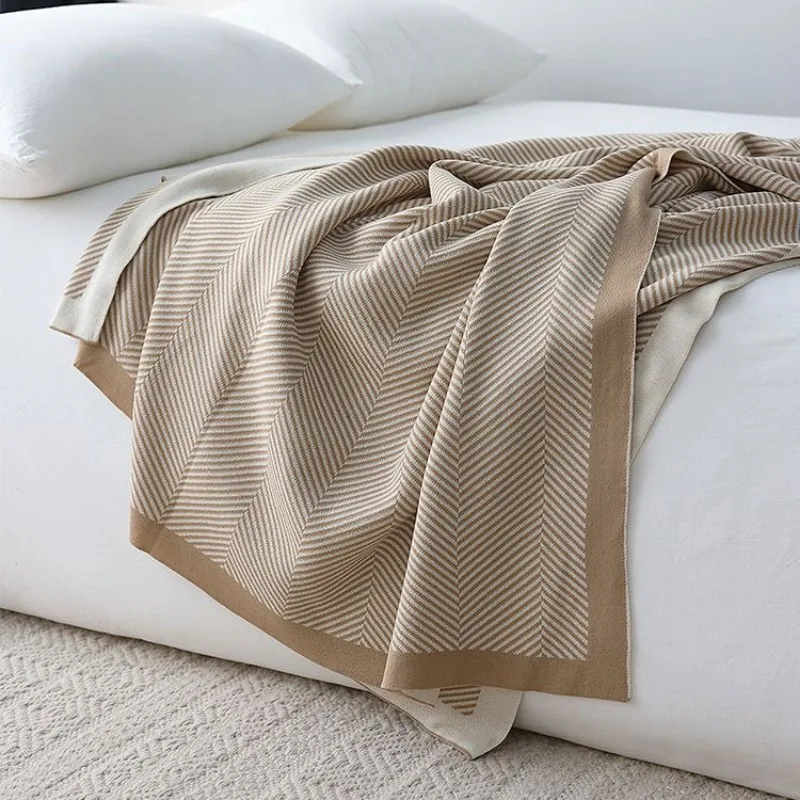 Nordic Ins Style Knitted Blanket Leisure Sofa Cover Blanket 130x180cm Four Seasons Universal Blanket Air Conditioning Blanket 3