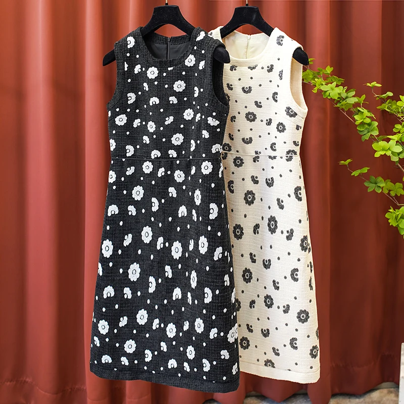 

Light French Wear Elegant Tweed Sequins Small Perfume High-waisted Undershirt Dress Female 2023 New Fall and Winter Clothing