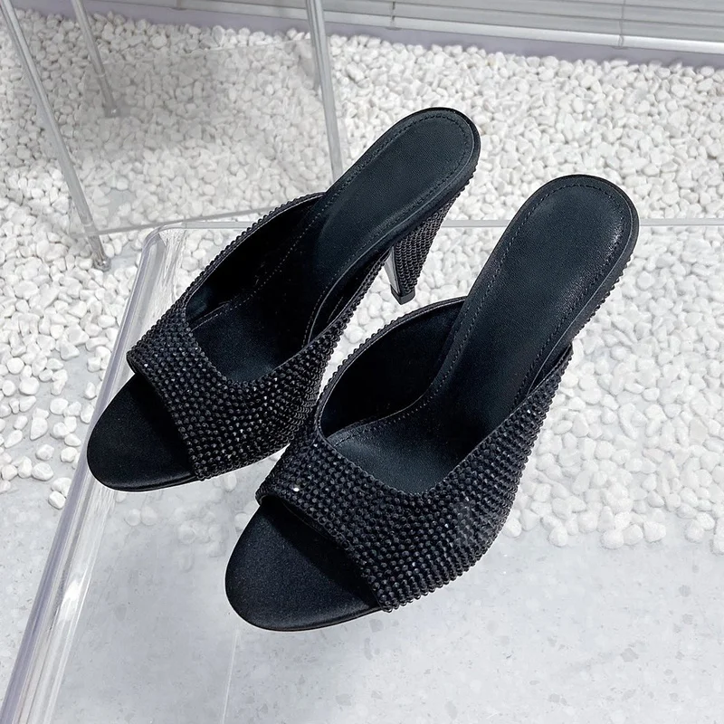 

Summer Ladies Slippers 2024 New Style Round Head Peep Toe Rhinestone Decoration Women Shoes Noble Luxury Slippers