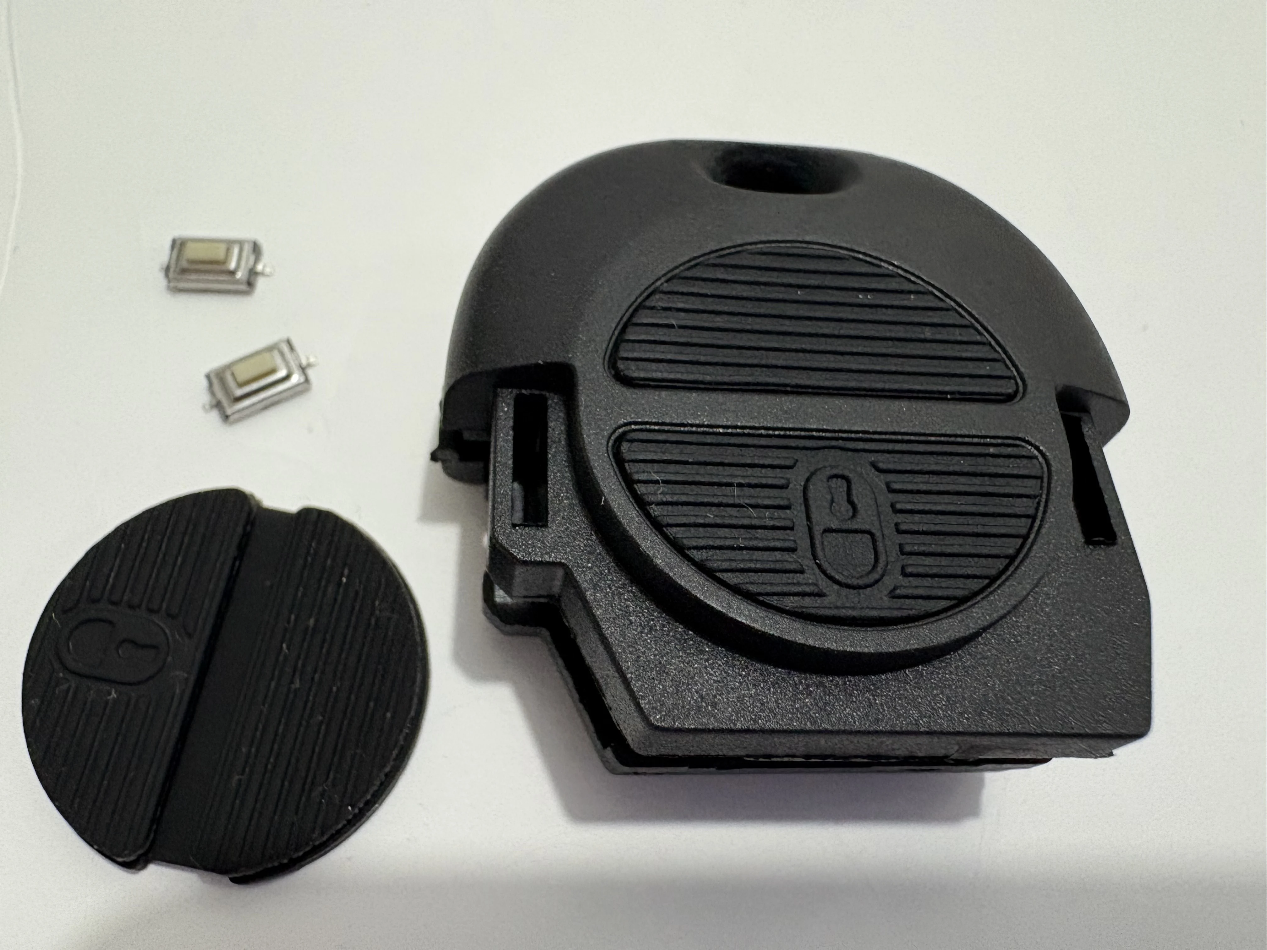 Key Case Car Key Shell Key Shell For Nissan NATS 2 Button Remote Rubber Key FOB Case Almera Micra PRIMERA X-TRAIL No Plastics Shell Car Accessories Parts