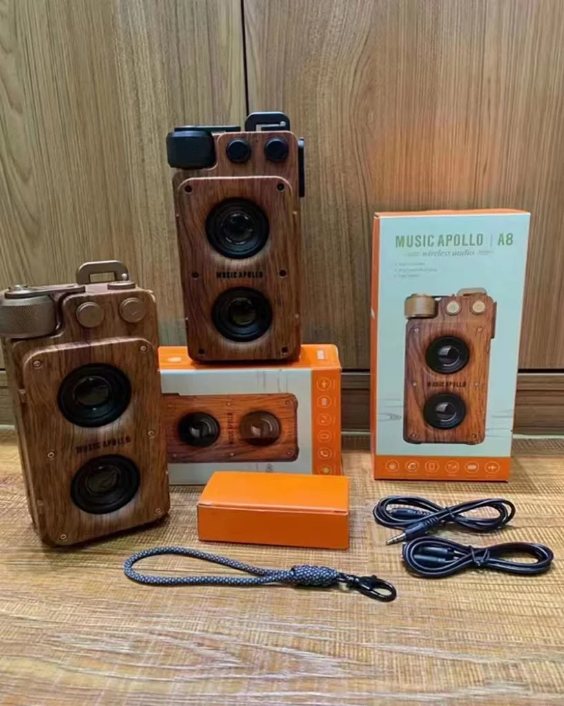 

Многофункциональная Bluetooth-колонка в стиле ретро, беспроводной двойной динамик, FM-радио, деревянный корпус, маленький сабвуфер, аудио, AUX, TF, USB
