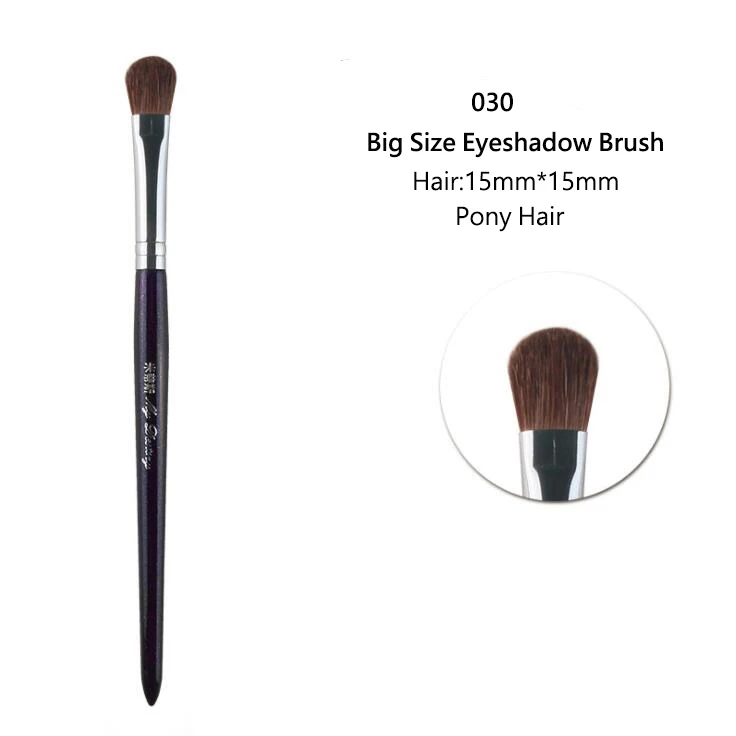 Deluxe Round Head Makeup Brush for Flawless Foundation and Blush Application